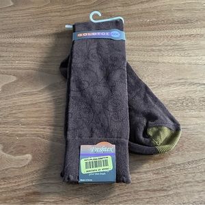 NWT Freshtex Goldtoe socks